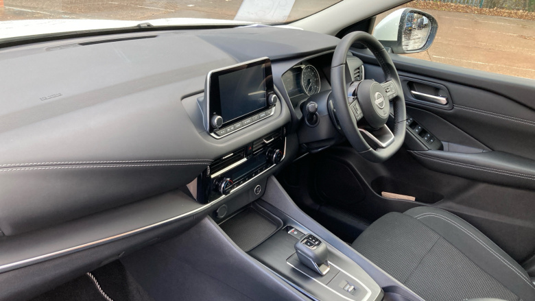 Nissan Qashqai 1.3 DiG-T MH 158 Acenta Premium 5dr Xtronic Petrol Hatchback